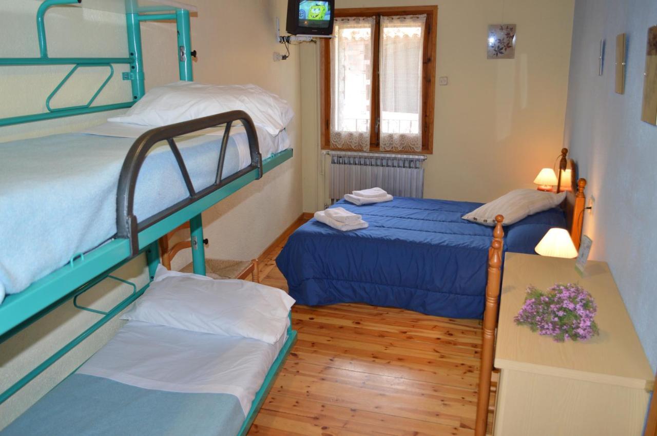 Hostal Pas De La Pera Aransá Eksteriør bilde